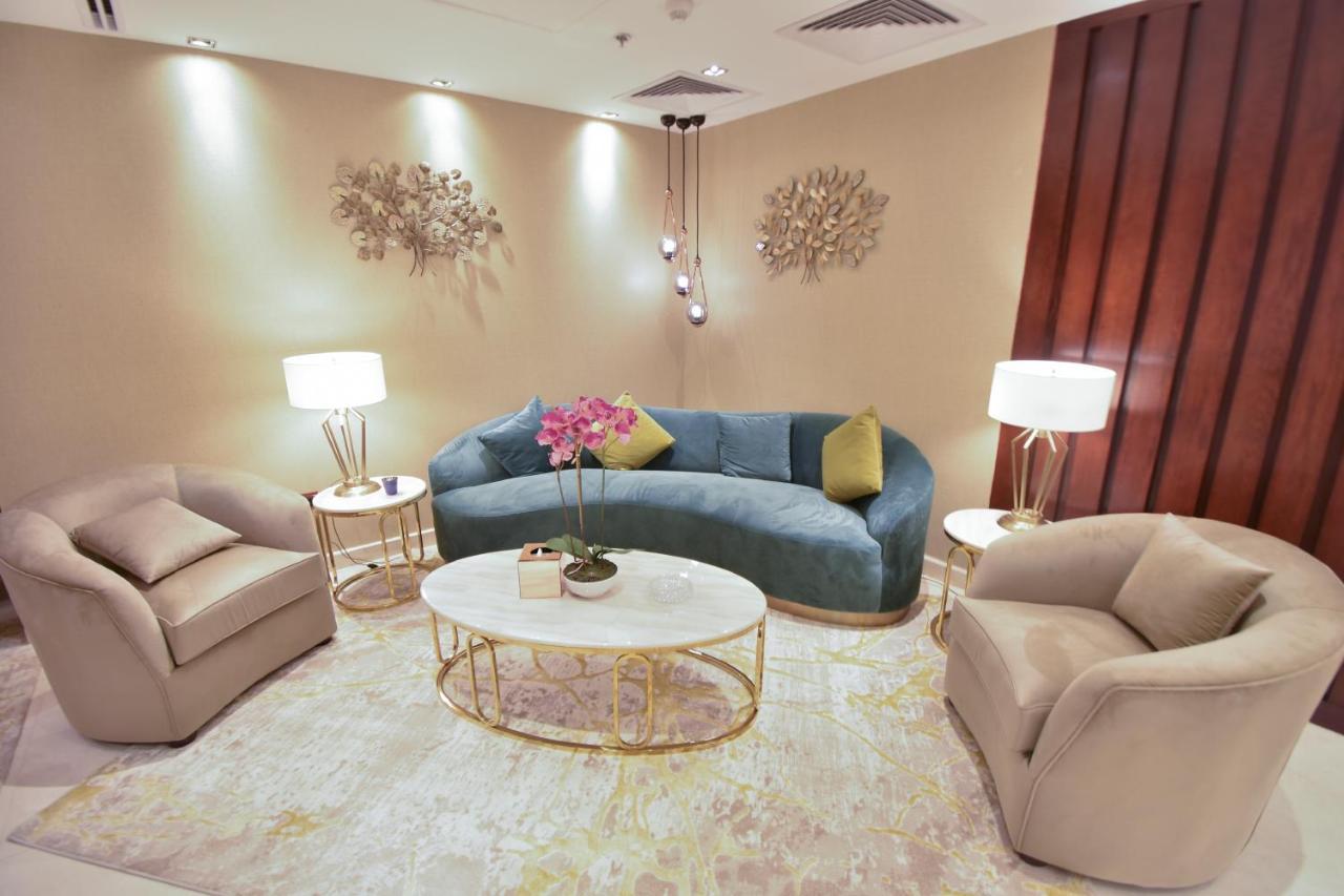 Kanz Suites Aparthotel