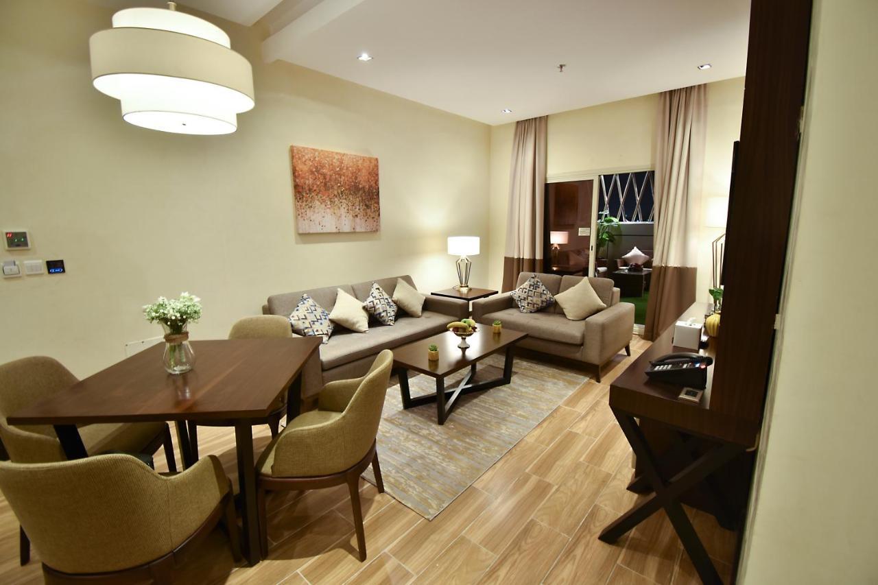 Aparthotel Kanz Suites