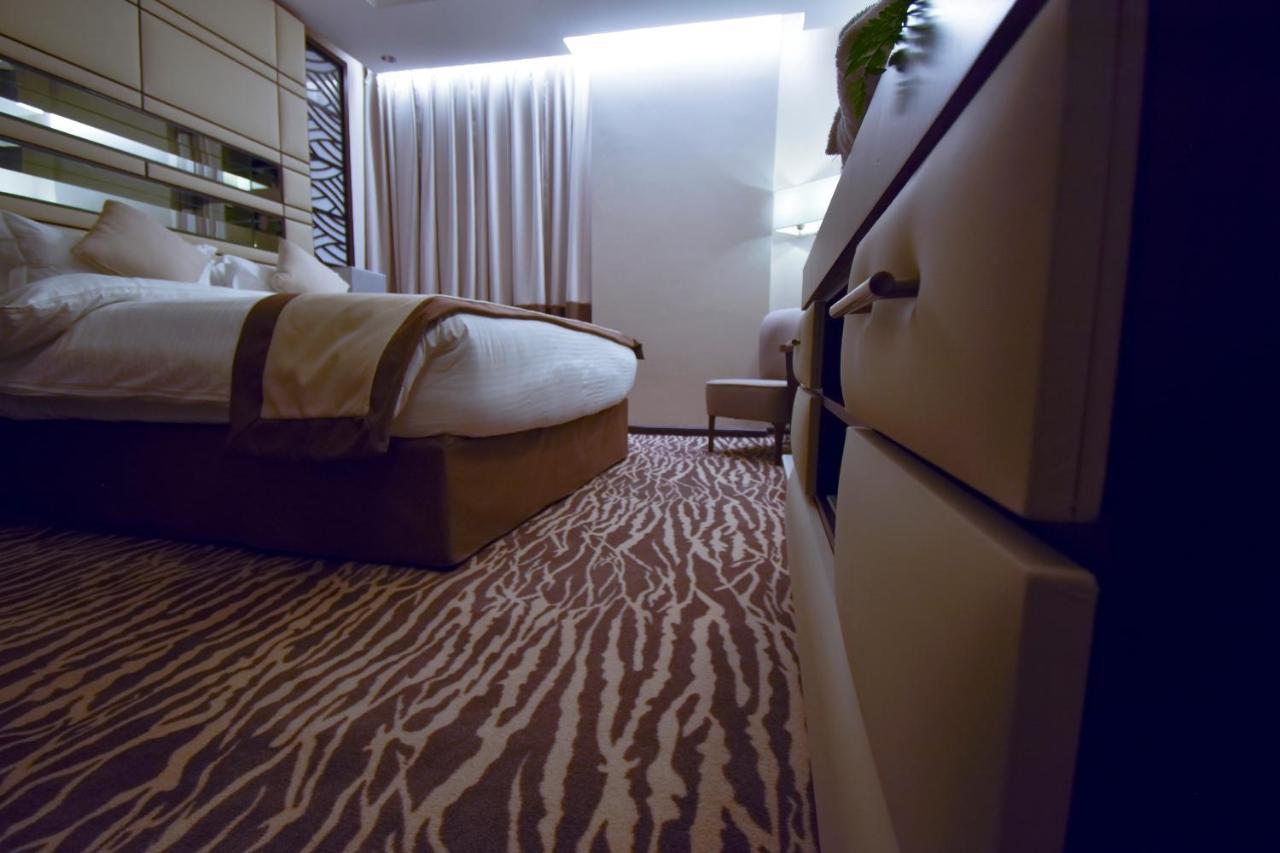 Kanz Suites *